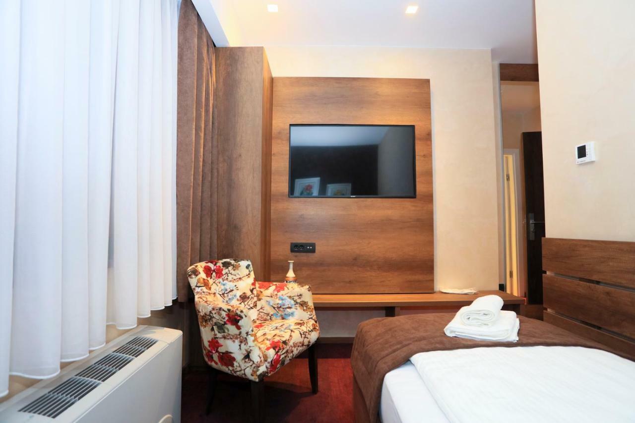 Carpe Diem Boutique Hotel Zenica Exterior foto